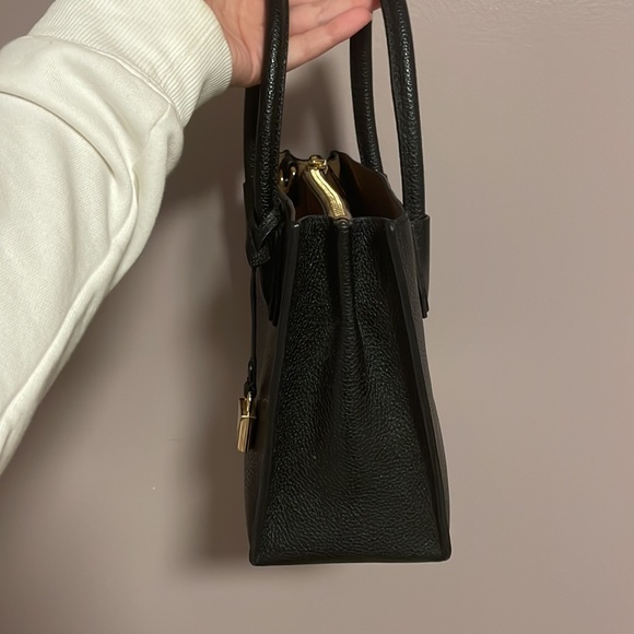 Michael Kors purse - Picture 2 of 6